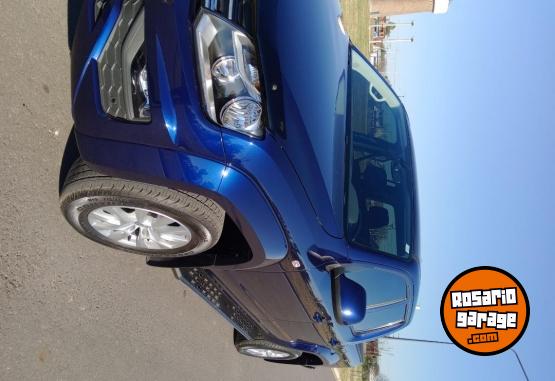 Camionetas - Volkswagen Amarok 2024 Diesel 16000Km - En Venta