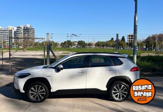 Autos - Toyota COROLLA CROSS XEI HEV 1.8 2022 Electrico / Hibrido 60000Km - En Venta
