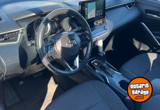 Autos - Toyota COROLLA CROSS XEI HEV 1.8 2022 Electrico / Hibrido 60000Km - En Venta