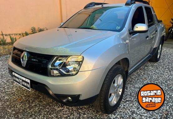Utilitarios - Renault OROCH DYNAMIQUE 2016 Nafta 140000Km - En Venta
