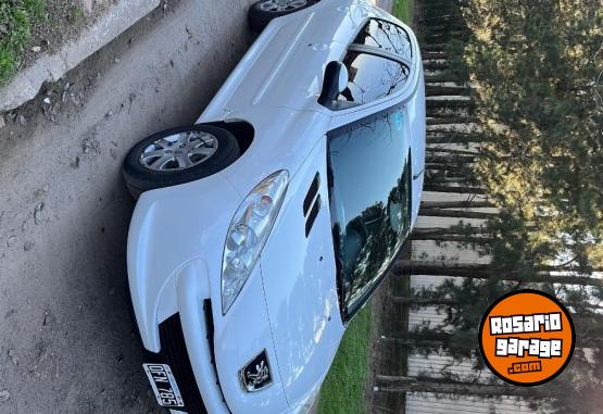 Autos - Peugeot 207 2014 GNC 135000Km - En Venta
