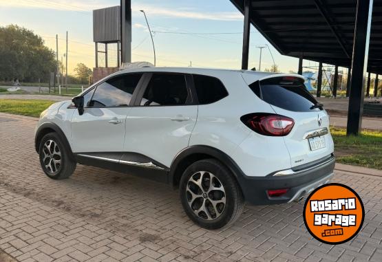 Autos - Renault Captur 2019 GNC 125000Km - En Venta