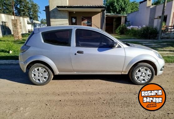 Autos - Ford Ka fiesta gol 206 corsa 2014 Nafta 157000Km - En Venta