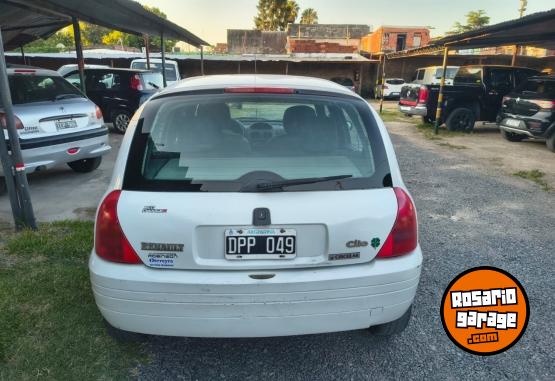 Autos - Renault Clio 2001 Nafta 173000Km - En Venta