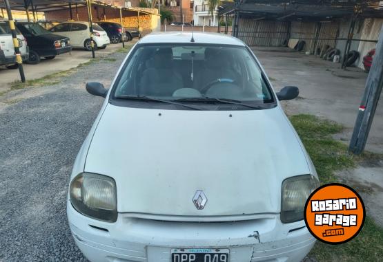 Autos - Renault Clio 2001 Nafta 173000Km - En Venta