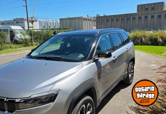 Camionetas - Jeep Commander Limited 2.0TDI 2022 Diesel 129000Km - En Venta