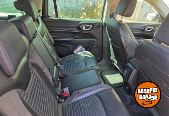 Camionetas - Jeep Commander Limited 2.0TDI 2022 Diesel 129000Km - En Venta