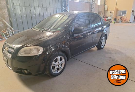 Autos - Chevrolet Aveo 2011 GNC 185000Km - En Venta
