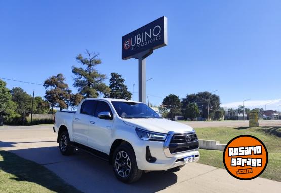 Camionetas - Toyota Hilux DC SRX 2.8 TDI AT 2022 Diesel 115100Km - En Venta