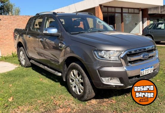 Camionetas - Ford Ranger limited 4x4 2016 Diesel 150000Km - En Venta