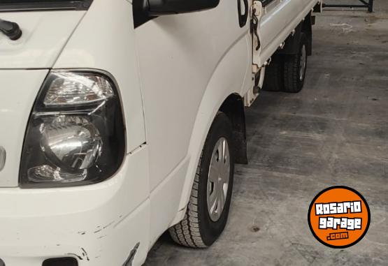 Camionetas - Kia K-2500 2017 Diesel 95200Km - En Venta