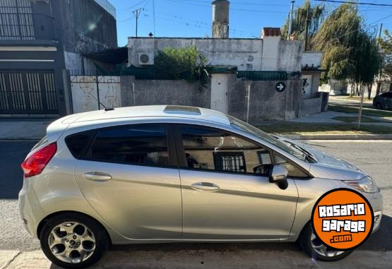Autos - Ford Fiesta Kinetic 2012 Nafta 136000Km - En Venta