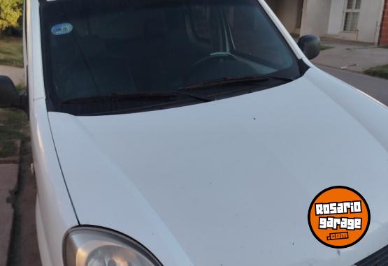 Utilitarios - Renault Kango 2010 GNC 210000Km - En Venta