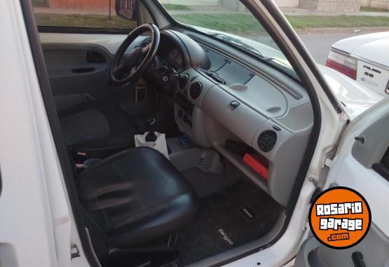 Utilitarios - Renault Kango 2010 GNC 210000Km - En Venta