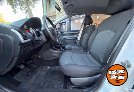 Autos - Peugeot 207 2015 Nafta 56000Km - En Venta