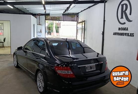 Autos - Mercedes Benz C 250 CGI BLUEEFFICIENCY 2011 Nafta 120000Km - En Venta