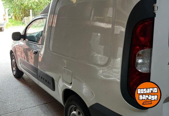 Utilitarios - Fiat fiorino evo confort 2017 GNC 260000Km - En Venta