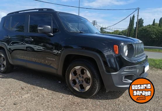 Camionetas - Jeep Renegade 2017 Nafta 90000Km - En Venta