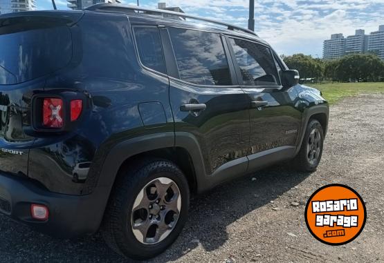 Camionetas - Jeep Renegade 2017 Nafta 90000Km - En Venta