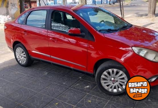 Autos - Fiat Gran siena 2014 Nafta 140000Km - En Venta