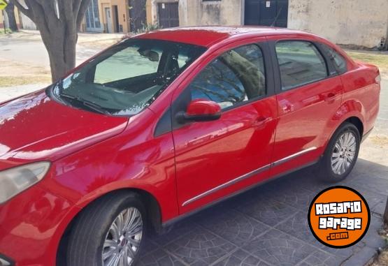 Autos - Fiat Gran siena 2014 Nafta 140000Km - En Venta