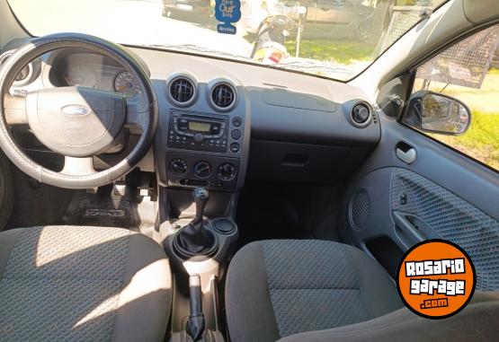 Autos - Ford Ford Fiesta 2007 Nafta 132000Km - En Venta