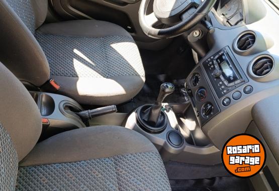 Autos - Ford Ford Fiesta 2007 Nafta 132000Km - En Venta