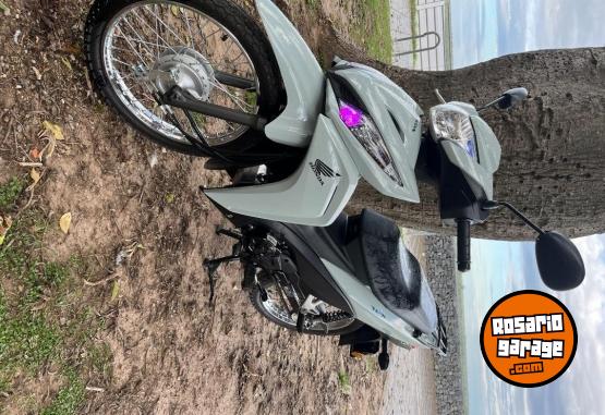 Motos - Honda Wave 2025 Nafta 5000Km - En Venta