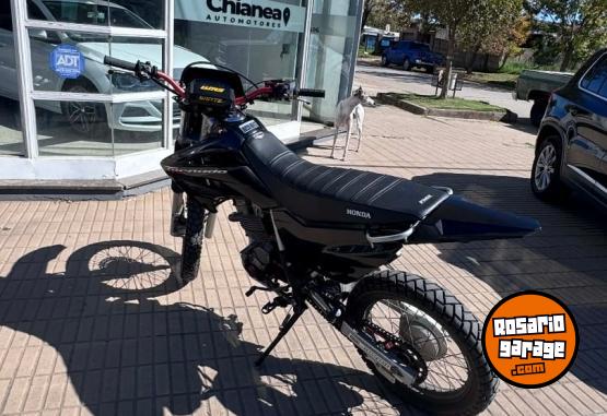 Motos - Honda tornado xr 250 293 2011 Nafta 23500Km - En Venta
