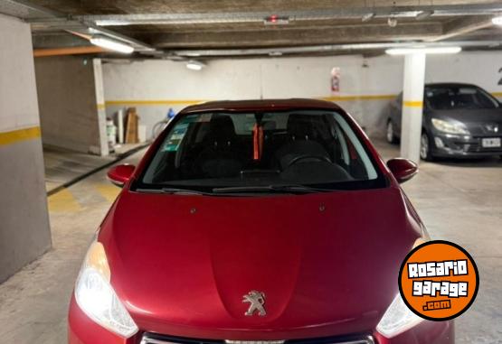 Autos - Peugeot 208 Allure 1.5 Touchscree 2015 Nafta 132000Km - En Venta