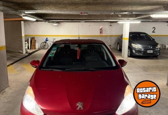Autos - Peugeot 208 Allure 1.5 Touchscree 2015 Nafta 132000Km - En Venta