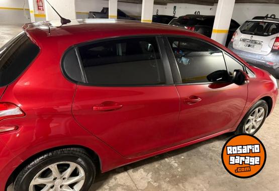 Autos - Peugeot 208 Allure 1.5 Touchscree 2015 Nafta 132000Km - En Venta
