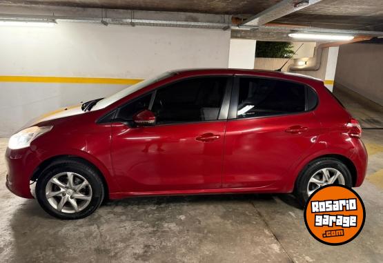 Autos - Peugeot 208 Allure 1.5 Touchscree 2015 Nafta 132000Km - En Venta