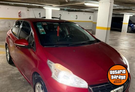 Autos - Peugeot 208 Allure 1.5 Touchscree 2015 Nafta 132000Km - En Venta