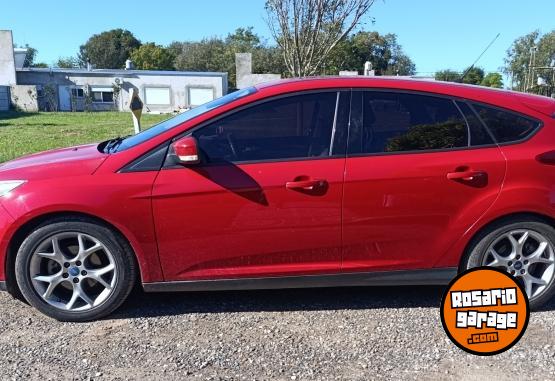 Autos - Ford Focus III 2.0 SE PLUS 2016 Nafta 140000Km - En Venta