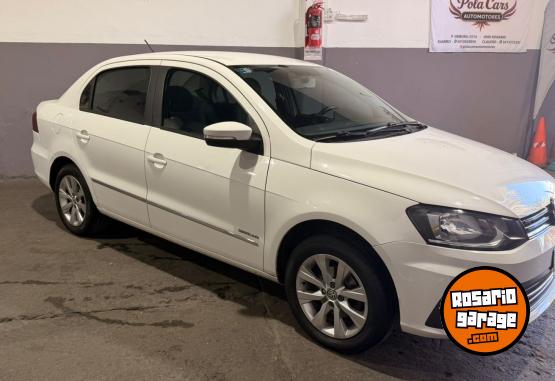 Autos - Volkswagen Voyage 2017 GNC 112000Km - En Venta