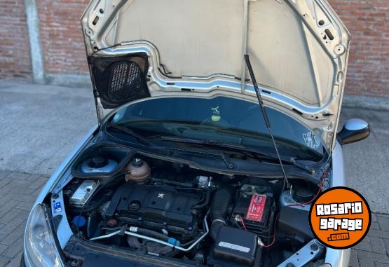 Autos - Peugeot 206 XS 2004 Nafta 286000Km - En Venta