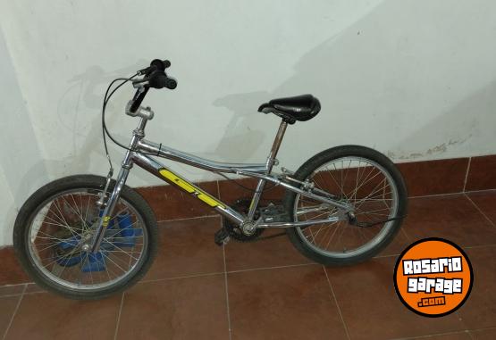 Deportes - Vendo. Bicicleta bmx-gt cromada, todo de fabrica - En Venta