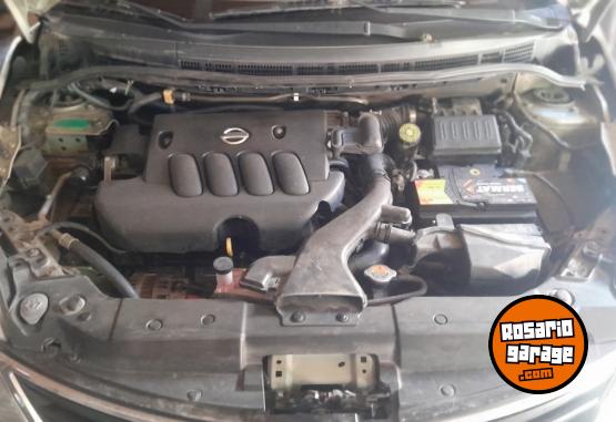 Autos - Nissan Tiida 2011 Nafta 190000Km - En Venta