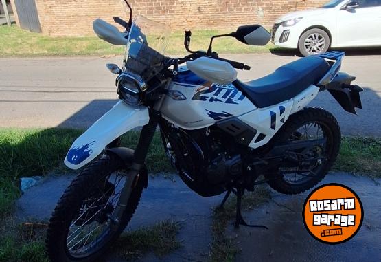 Motos - Hero X pulse 200 2025 Nafta 4700Km - En Venta