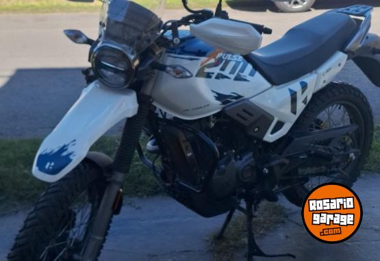 Motos - Hero X pulse 200 2025 Nafta 4700Km - En Venta