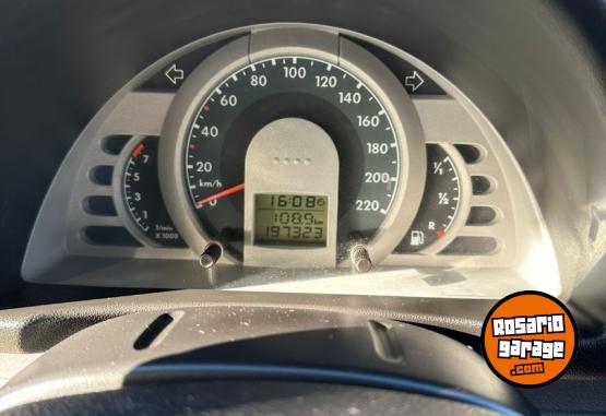 Autos - Volkswagen Suran Trend line 2007 Nafta 197373Km - En Venta