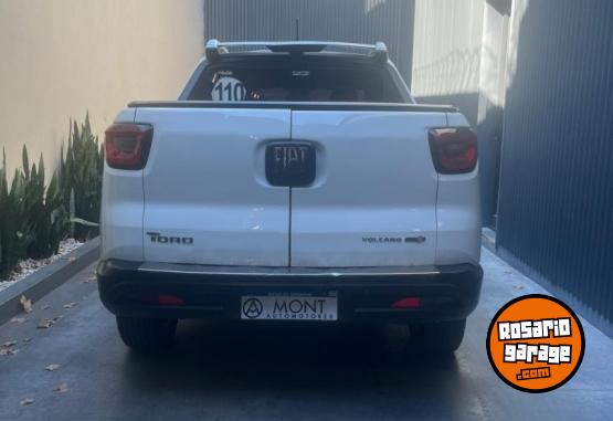Utilitarios - Fiat TORO VOLCANO 4X4 2017 Diesel 140000Km - En Venta
