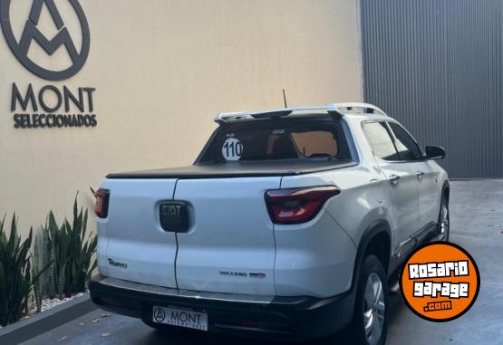 Utilitarios - Fiat TORO VOLCANO 4X4 2017 Diesel 140000Km - En Venta