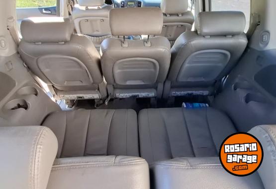 Camionetas - Kia Carnival EX 2008 Diesel 277000Km - En Venta