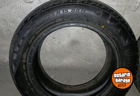Accesorios para Autos - Vendo cubiertas Continental power contact 2 185/55 R 15 88H. - En Venta