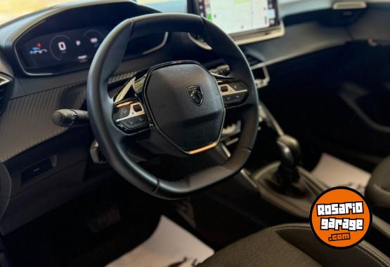 Autos - Peugeot 208 Allure Pack 2025 Nafta 19000Km - En Venta