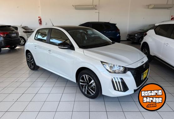 Autos - Peugeot 208 Allure Pack 2025 Nafta 19000Km - En Venta