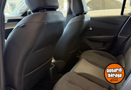 Autos - Peugeot 208 Allure Pack 2025 Nafta 19000Km - En Venta