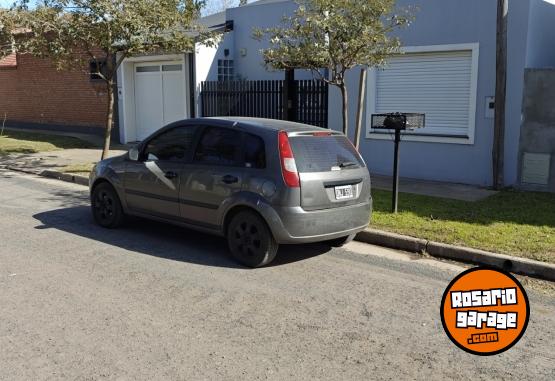 Autos - Ford Fiesta 2014 GNC 98000Km - En Venta